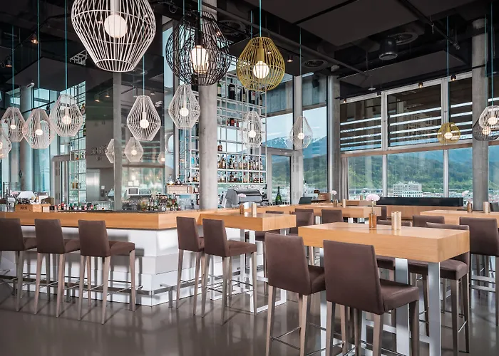 Adlers 4* 因斯布鲁克