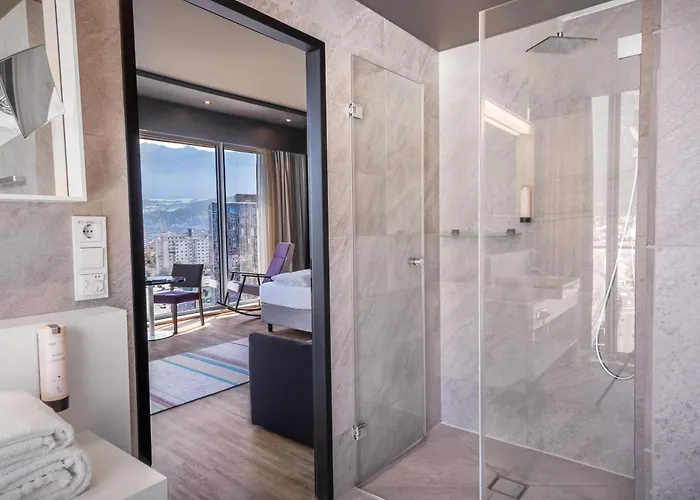 Adlers 4* 因斯布鲁克