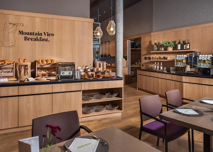 Adlers 4* 因斯布鲁克